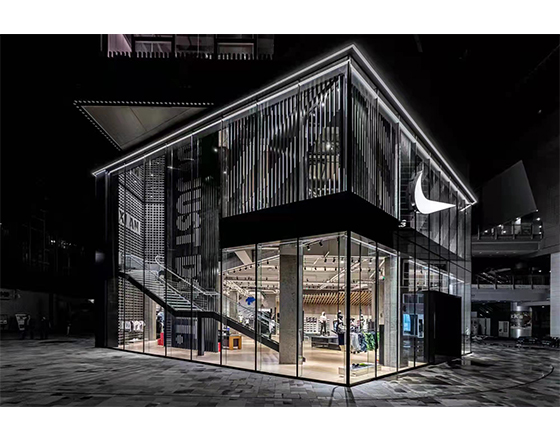 西安万象天地耐克店装饰工程